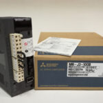 MR-J3-100B AC SERVO MITSUBISHI